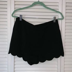 Black scallop shirts